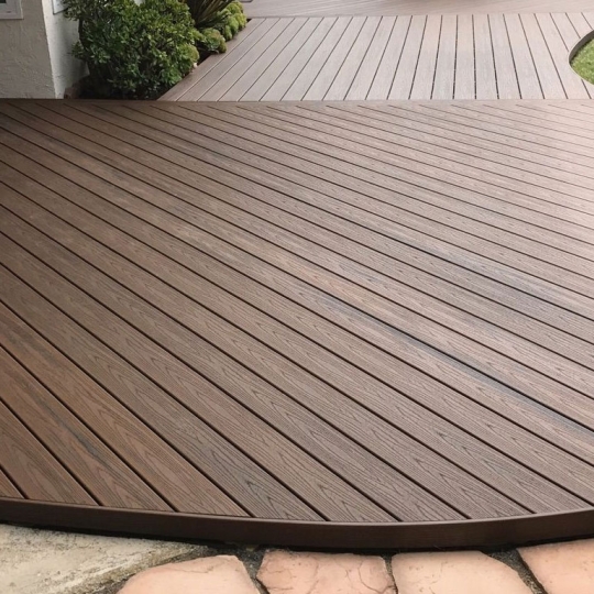 Thi Công Sàn Nhựa Giả Gỗ Uy Tín TPHCM - Bảo Hành Dài Hạn