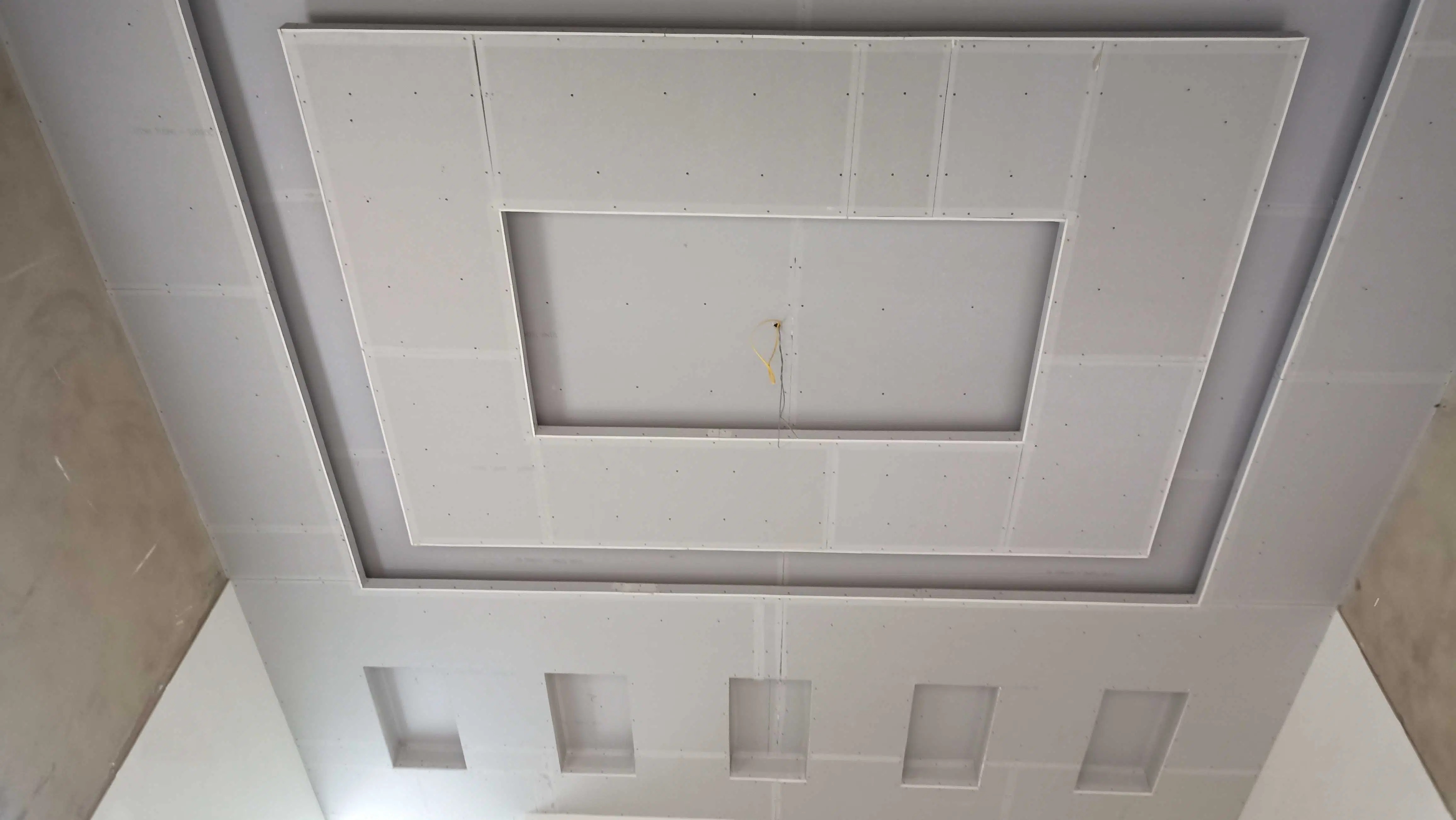 lam-tran-la-phong-gia-re-khu-vuc-tphcm