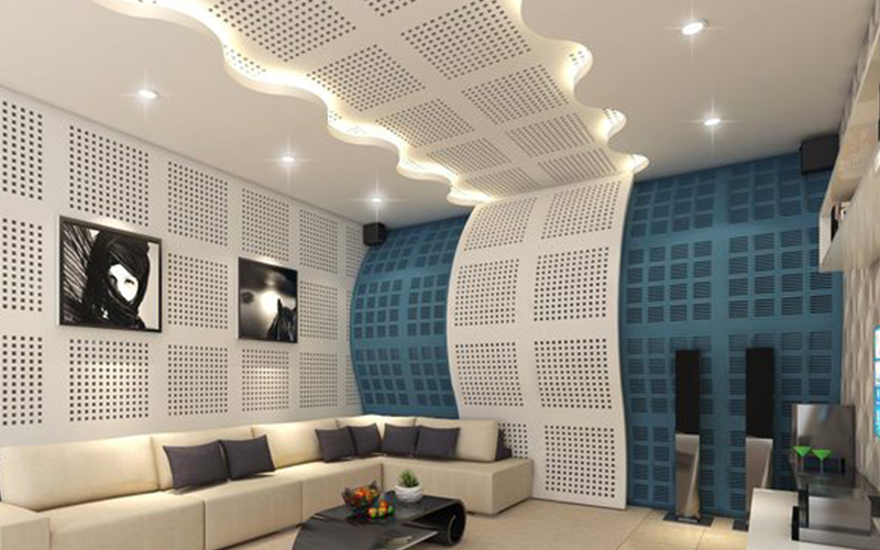 thi-cong-cach-am-phong-karaoke-gia-dinh-gia-re