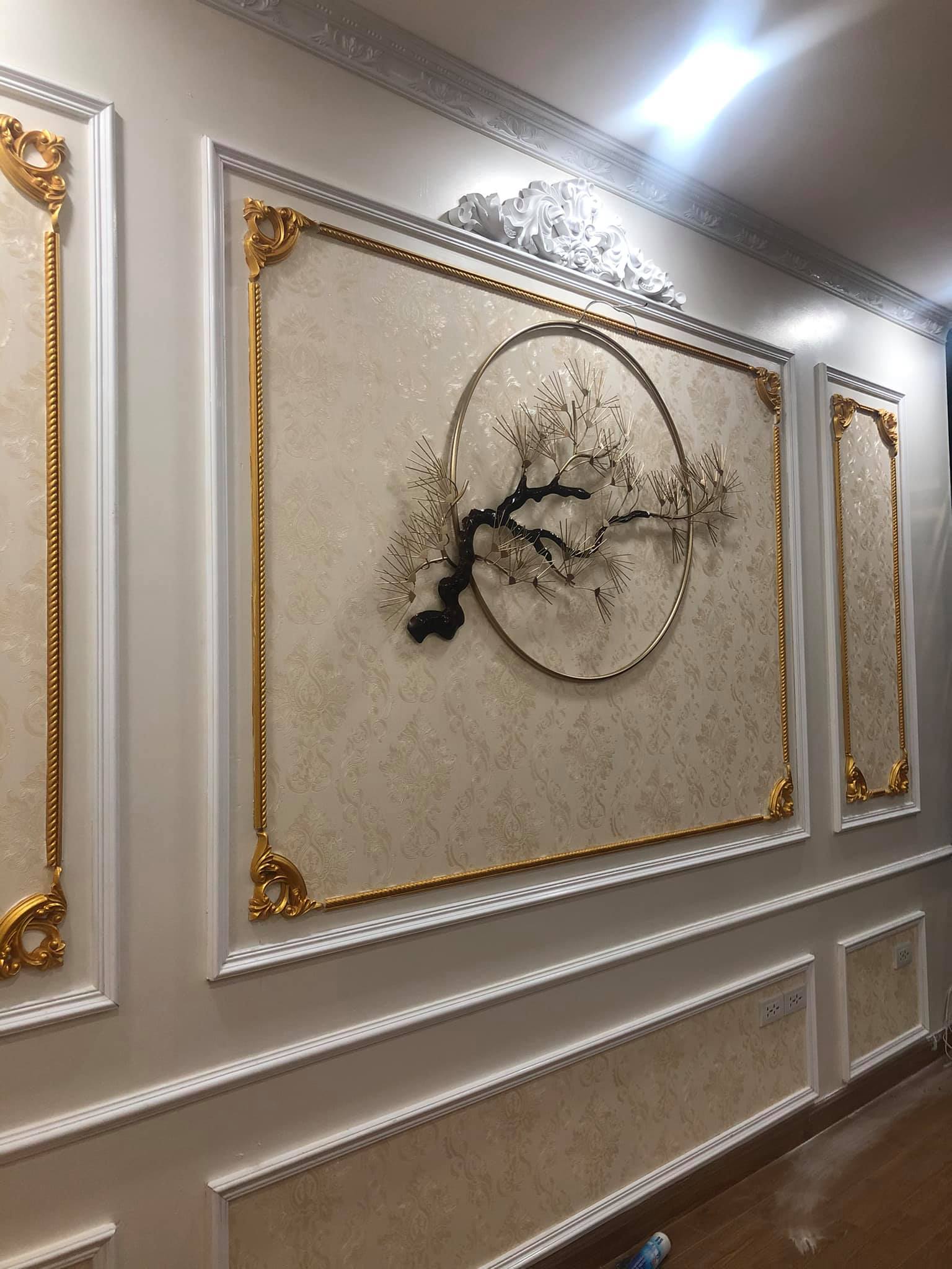 thi-cong-phao-chi-khung-tranh-phao-chi-tuong-gia-tot-nhat-khu-vuc-tphcm