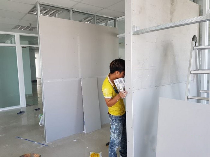 vach-ngan-phong-tro-gia-re