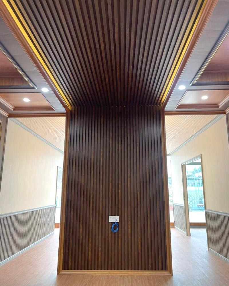 thi-cong-tam-op-tuong-ben-dep