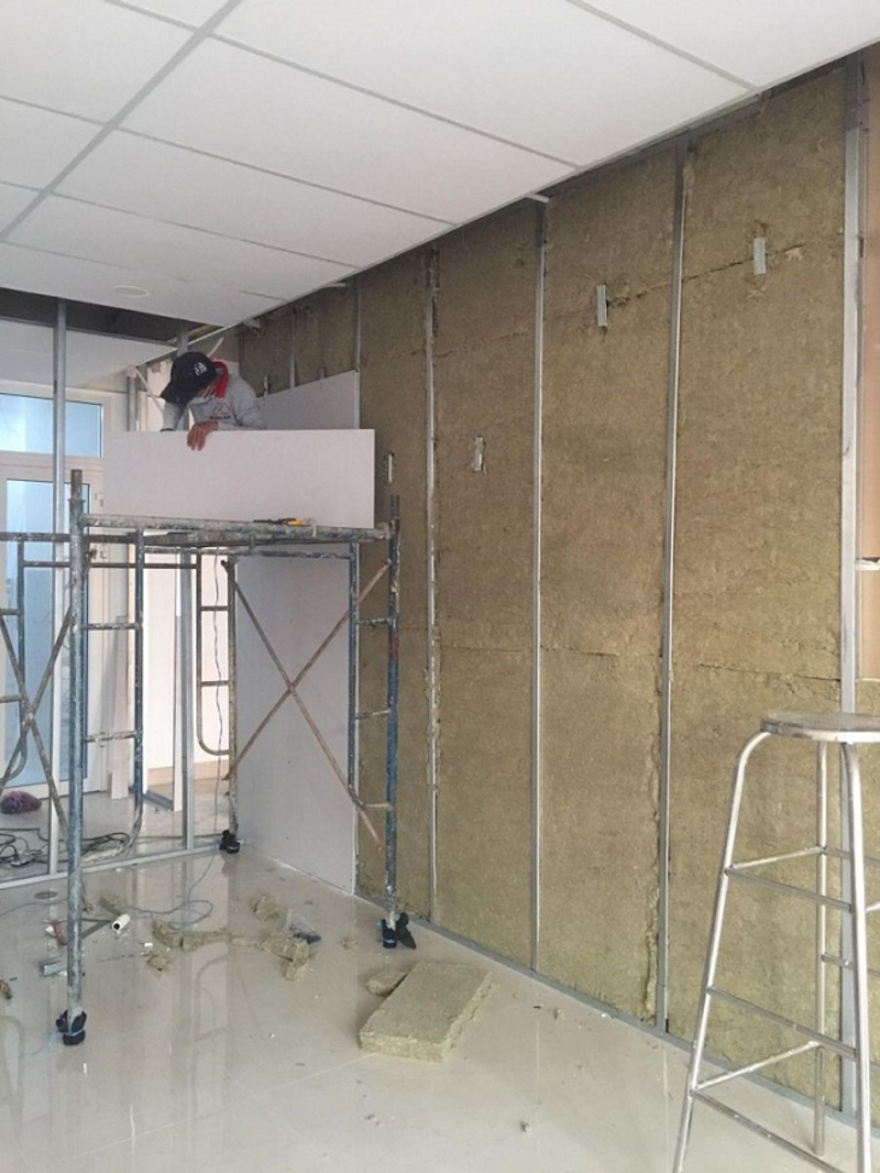 Vách thạch cao livestream tại Bình Dương