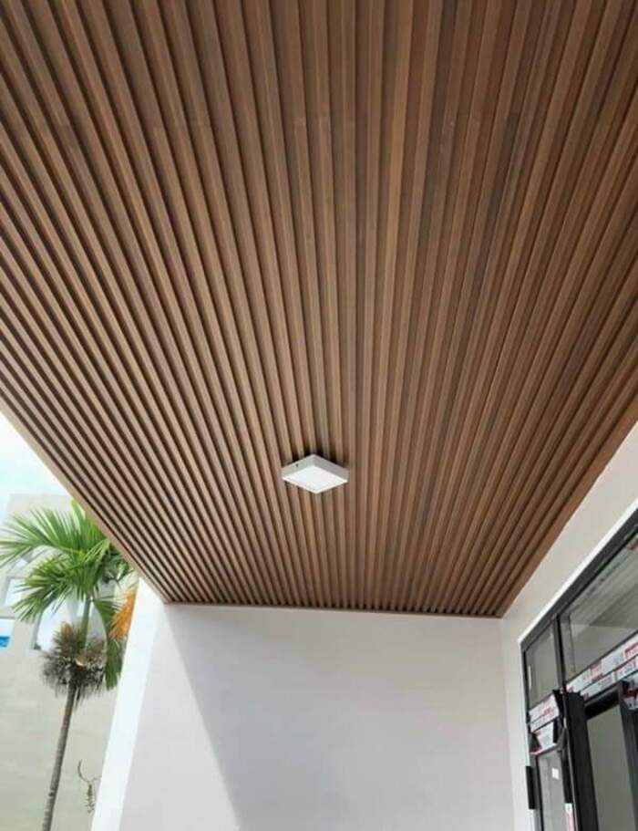 thi công tấm ốp giả gỗ quận 2