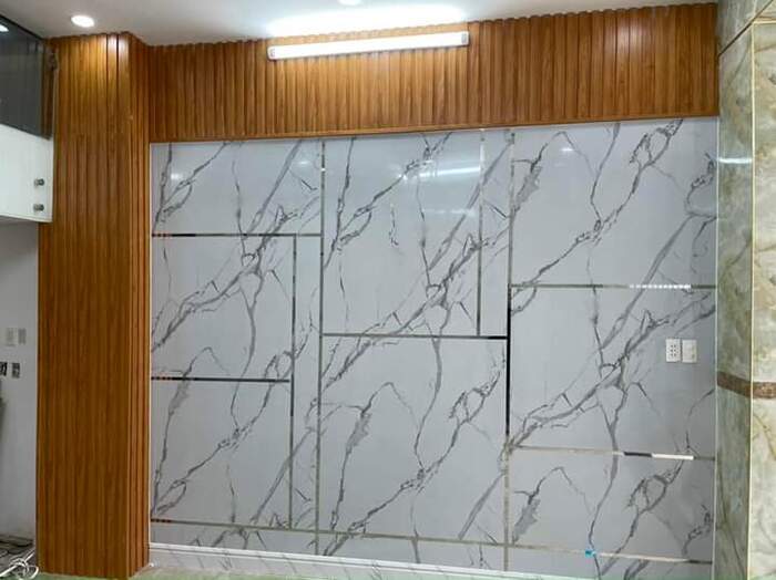 thi công tấm nhựa giả đá giá rẻ